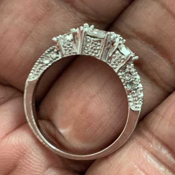 Ring Engagement - Picture 6 of 6